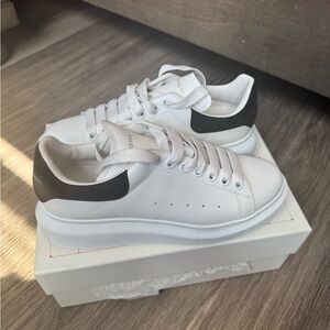 Alexander McQueen White and Black Women's Sneakers